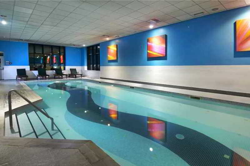 Novotel London Stansted Airport Станстед-Маунтфітчет Зручності фото